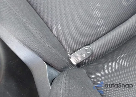 2016 Jeep Renegade Latitude z USA, uszkodzony, nr VIN ZACCJABT7GPD80143